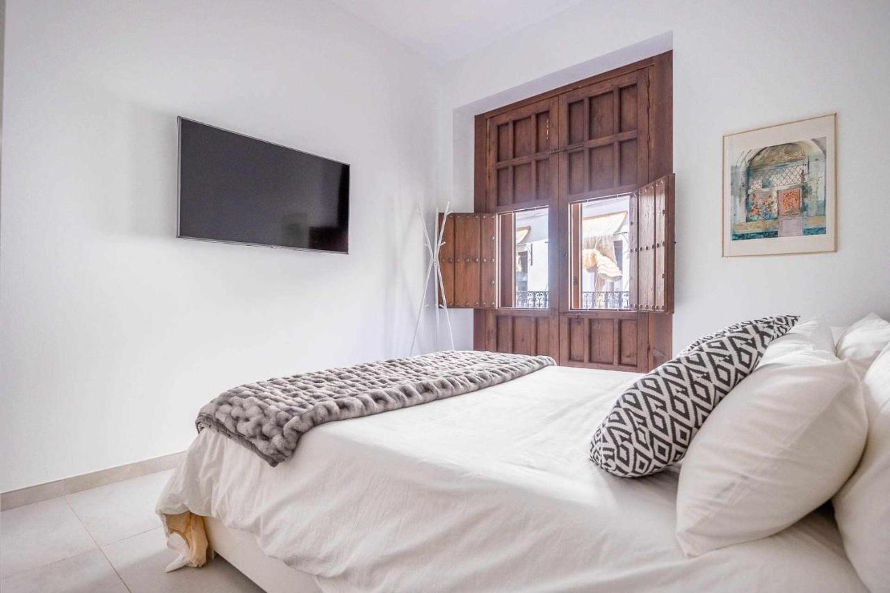 Comfy Away - Apartamento Exclusivo Mercado De Triana Con Balcon Sevilla Exteriér fotografie